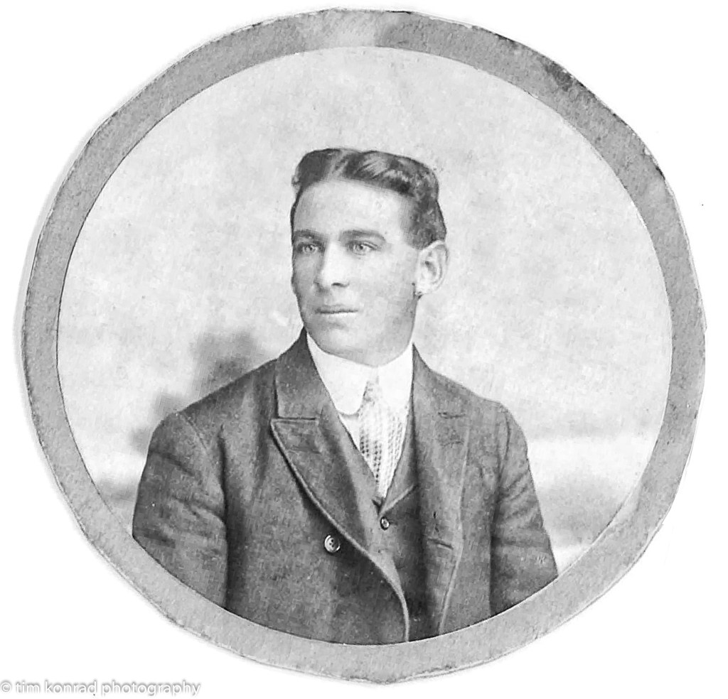 This image has an empty alt attribute; its file name is elder-cartwright-1.jpg